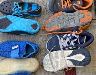 Discount store boys shoes