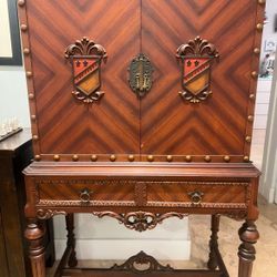 Antique Furniture Wood Cabinet