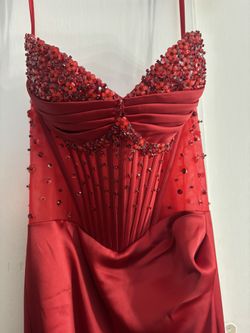 Red prom dress