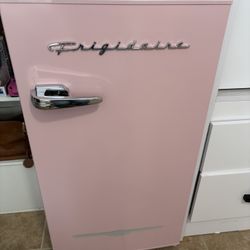 Frigidaire Pink Mini Fridge 