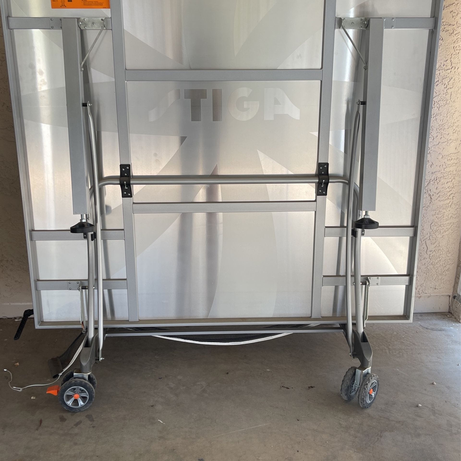 Stiga T8562 Ping Pong Table for Sale in Glendale, AZ OfferUp