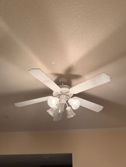 52” White Ceiling Fan indoor / outdoor with 5 blades and 4-light fixture