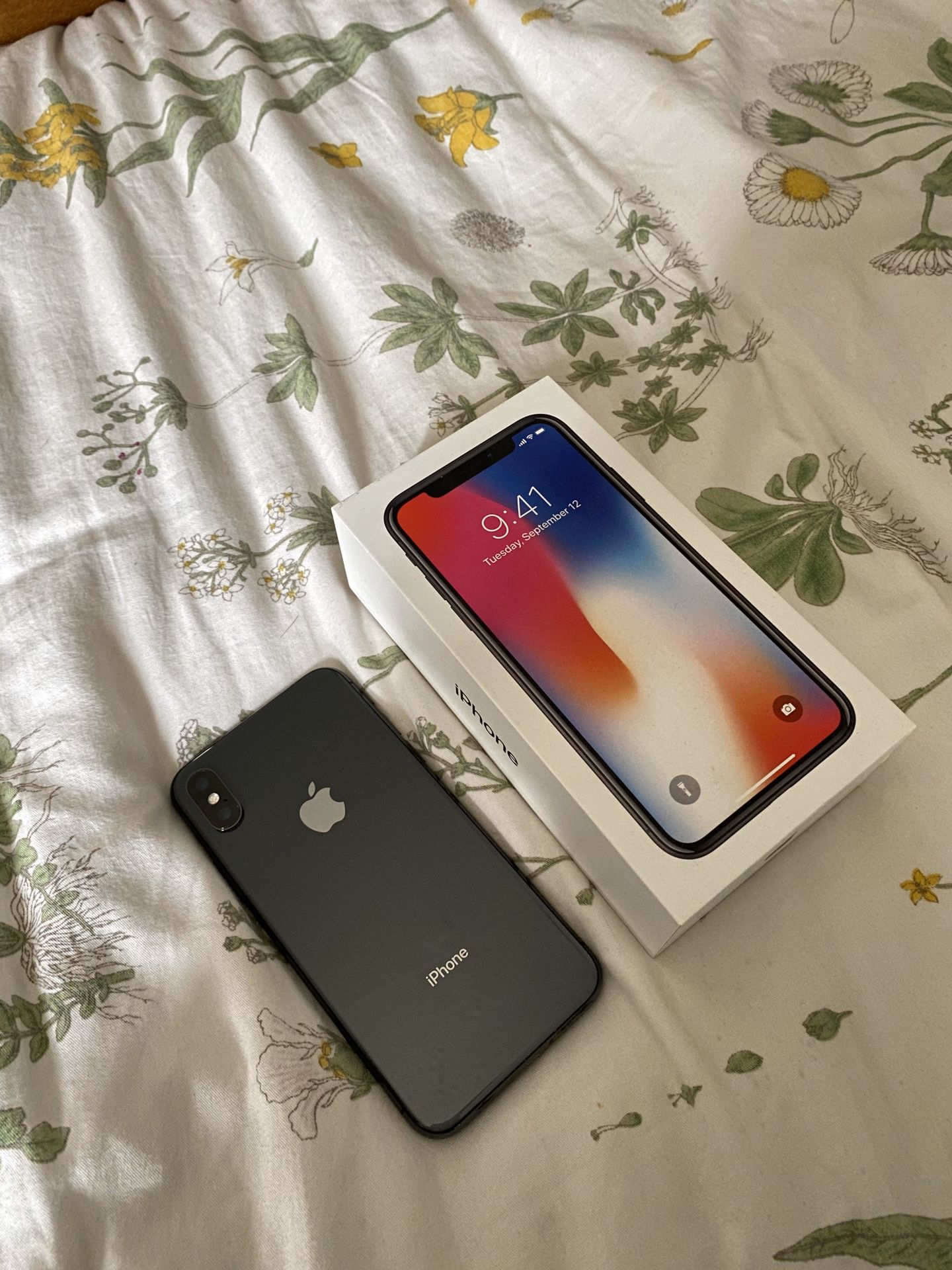 AT&T Space Gray iPhone X (64 gb)