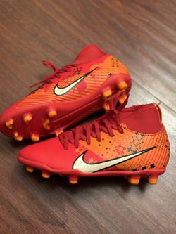 Nike Zoom Mercurial Superfly 9 Academy Youth Size 1.5