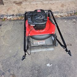 LAWN  MOWER 21" Yard Machines