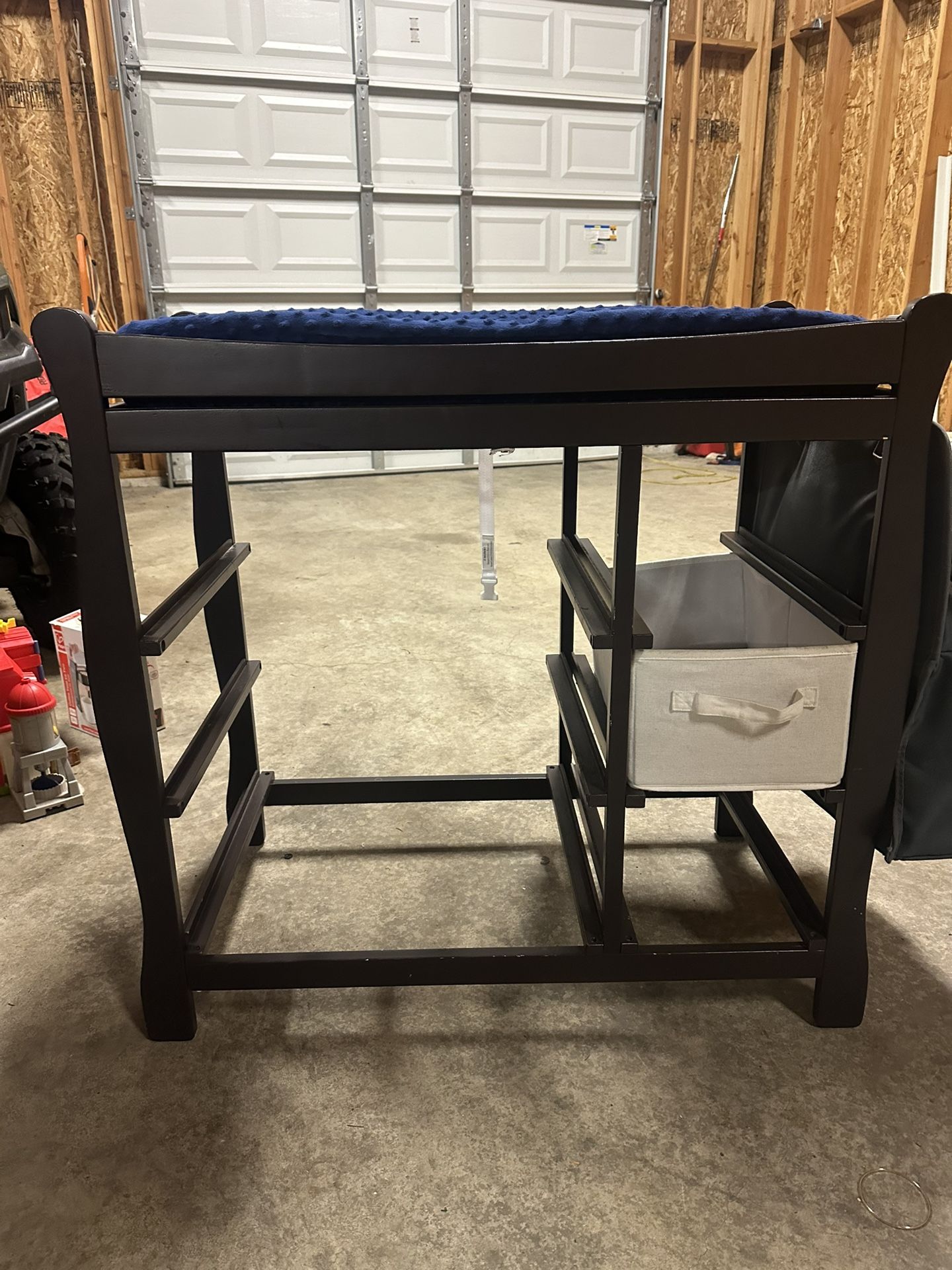 Changing table For Baby
