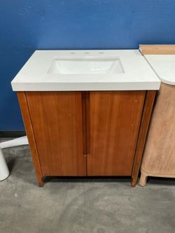 30” Brown Solid Wood Bathroom Vanity with Engineered Marble Top (V157)