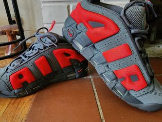 Nike more uptempo low