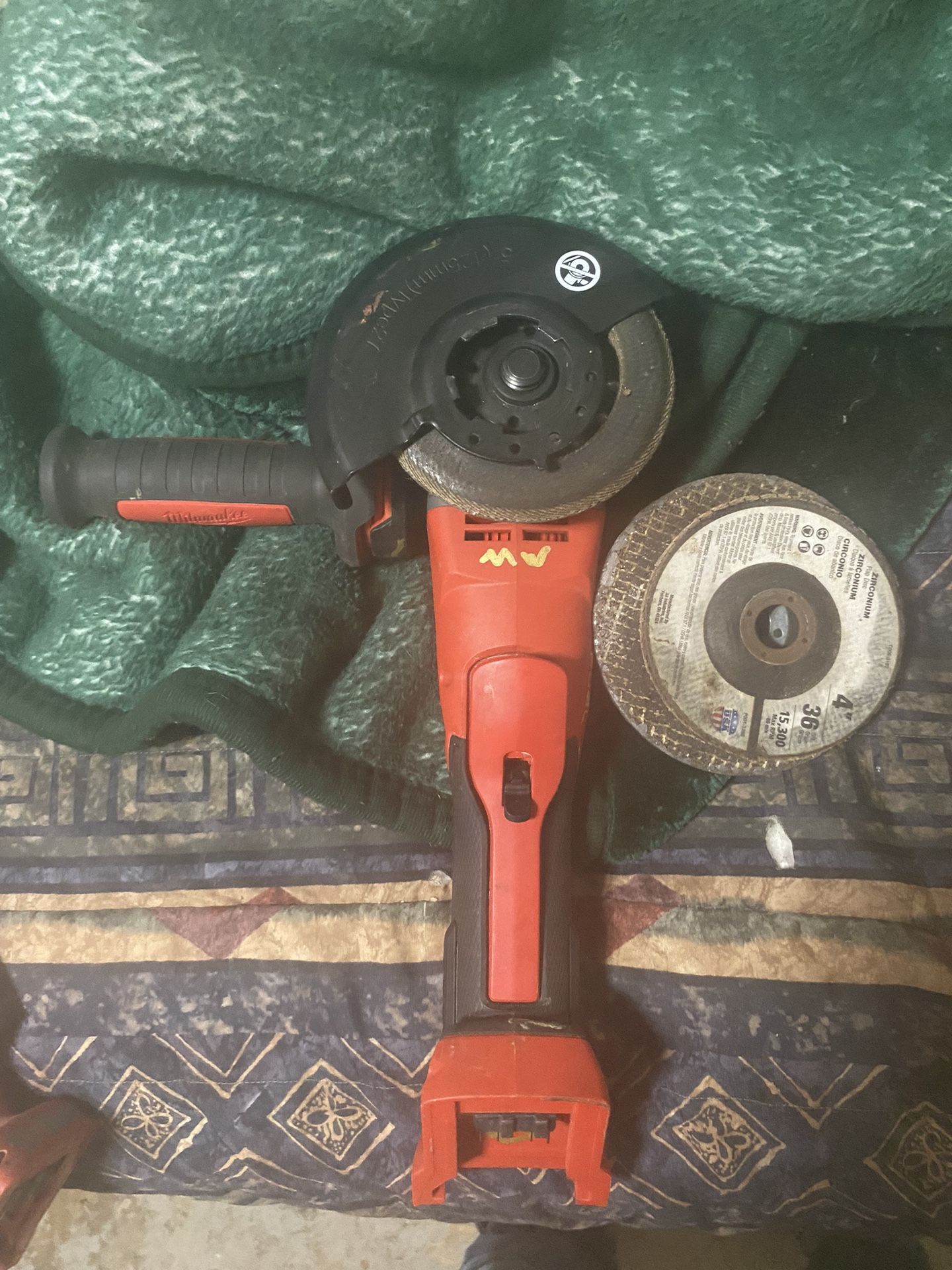 Milwaukee Grinder 18V