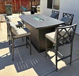 Outdoor Patio Fire Pit Dining Table Set