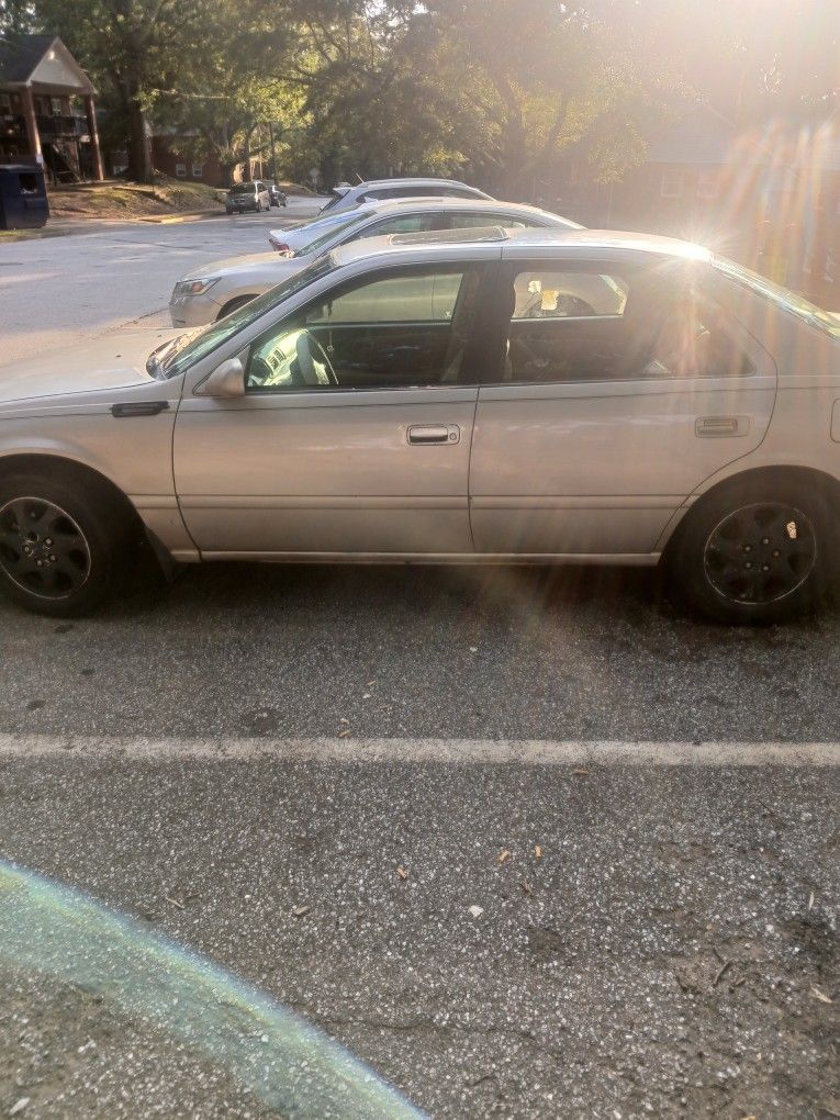 2000 Toyota Camry