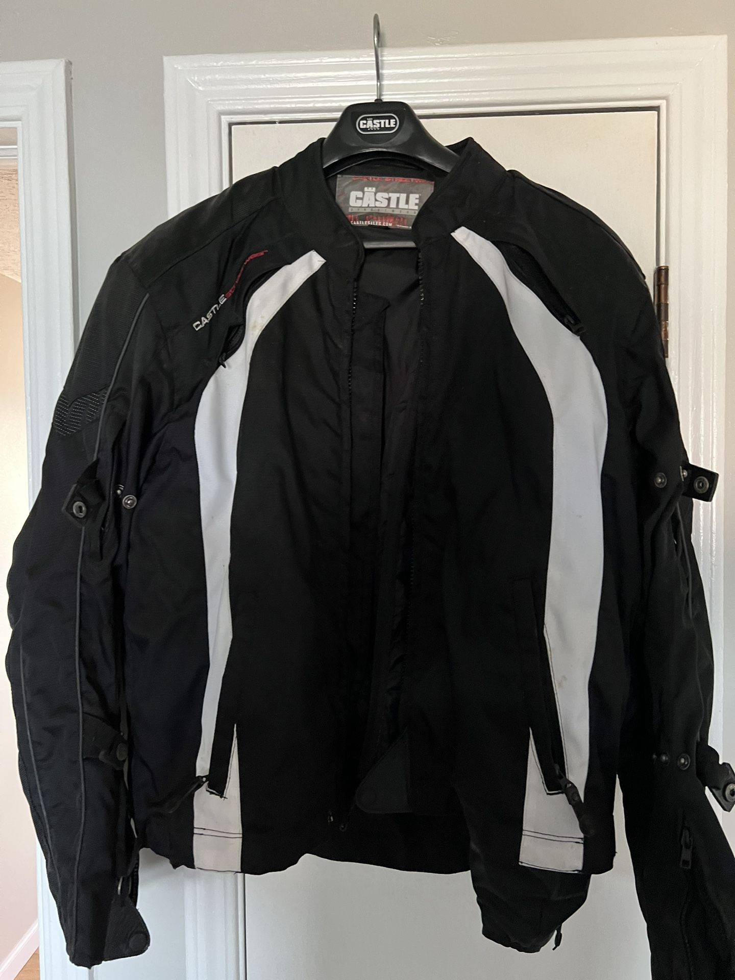 XL Motorcycle Jacket w/ Liner