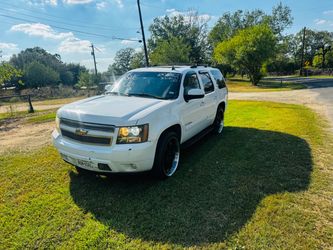 Chevrolet Tahoe SUV White ltz