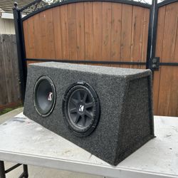 subwoofer two 10s kicker 