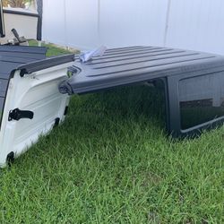 Hard Top Jeep Wrangler 