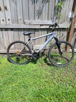 26"Adult Bike For Parts Or Fix