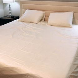 King Platform Bed | Mehta Tufted Upholstered 