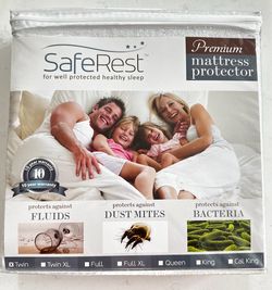 SafeRest premium waterproof mattress protector - Twin
