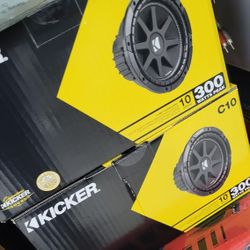 Kicker Comp 12" Subwoofer Pair