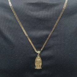 14k Gold Filled Mariner Chain, With Mary Pendant.