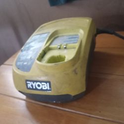 Ryobi Charger