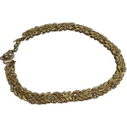 Vintage Trifari Choker