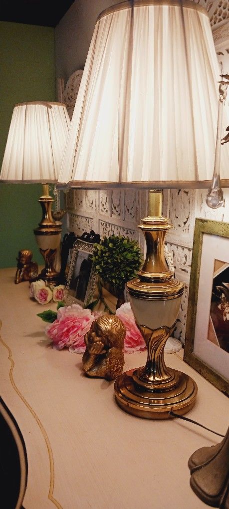 Elegant Antique Stiffel Brass 31" Hollywood Regency Table Lamps