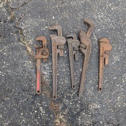 Pipe Wrenches 