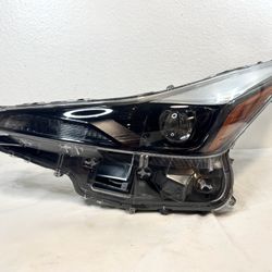2019 - 2022 TOYOTA PRIUS BLACK LH DRIVER SIDE HEADLIGHT OEM