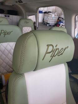 Upholstery tapicería para aviones barcos, lanchas y carros