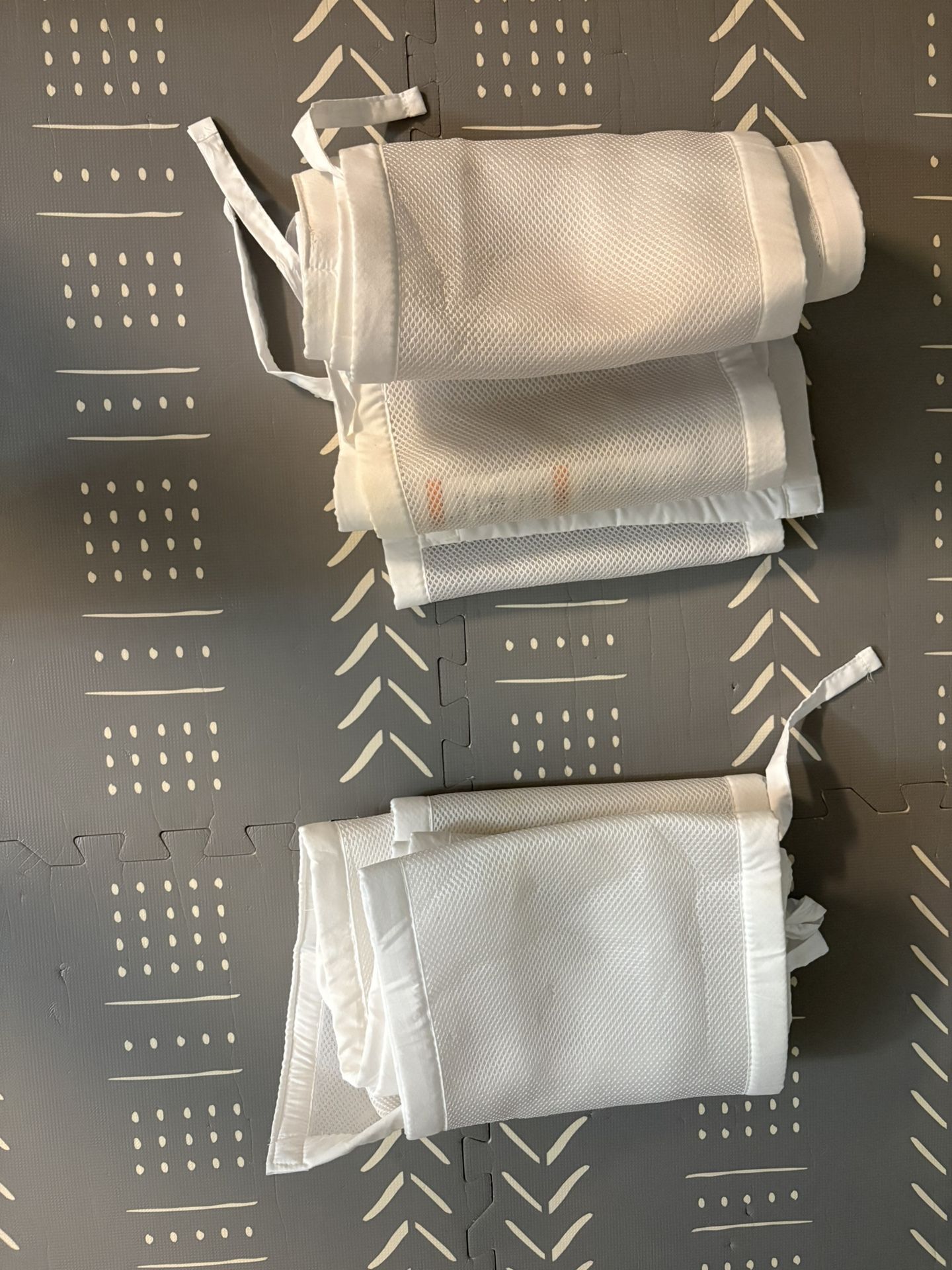 BreathableBaby Breathable Mesh Liner for Full-Size Cribs, Classic 3mm Mesh, White