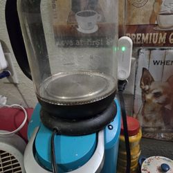 Kettle $15.00 cash only Needs Cleaning Buy Is Goid As New (serious buyers)