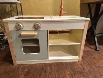 Kids wooden kitchen
