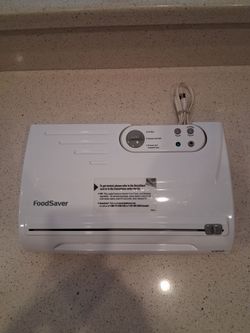 FoodSaver Vacuum Sealer