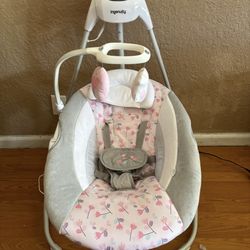 Ingenuity Baby Swing  Great Condition Barely Used