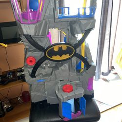 Batman Batcave Playset
