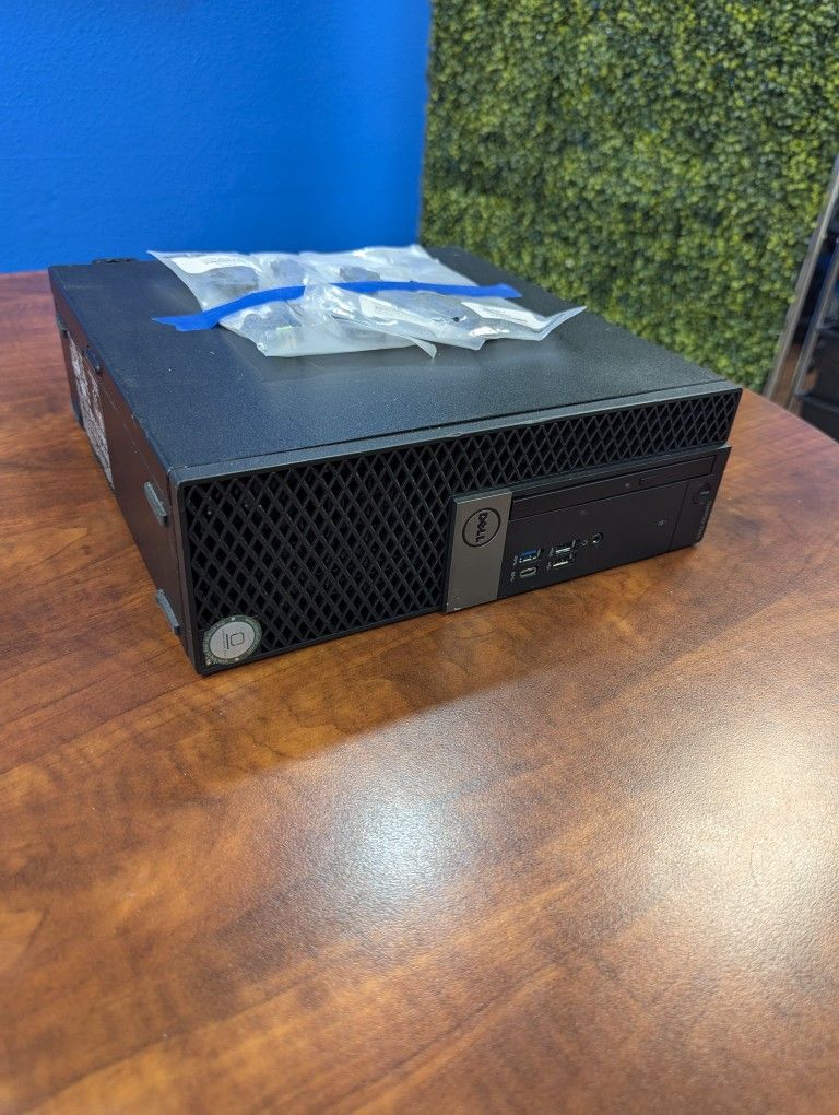 Dell Optiplex 7050 - Intel i7-7700K 4.2Ghz, 500GB SSD, 32GB RAM, PNY NVIDIA QUADRO P400