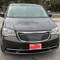 2015 Chrysler Town & Country