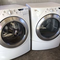 Whirlpool Washer & Gas Dryer 