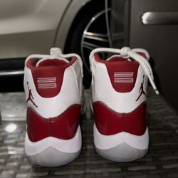 Jordan 11 CHERRY REDS