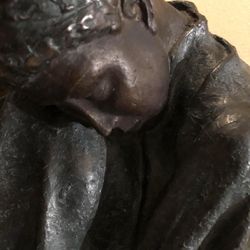 Mujer En Reposo (Woman at Rest)