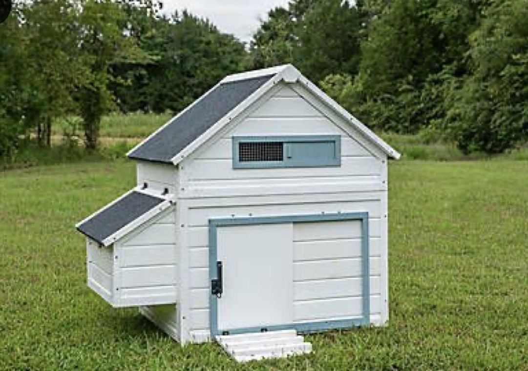  Chicken Coop