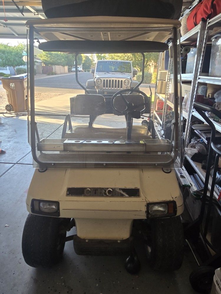 Gas Powered Golf Cart
