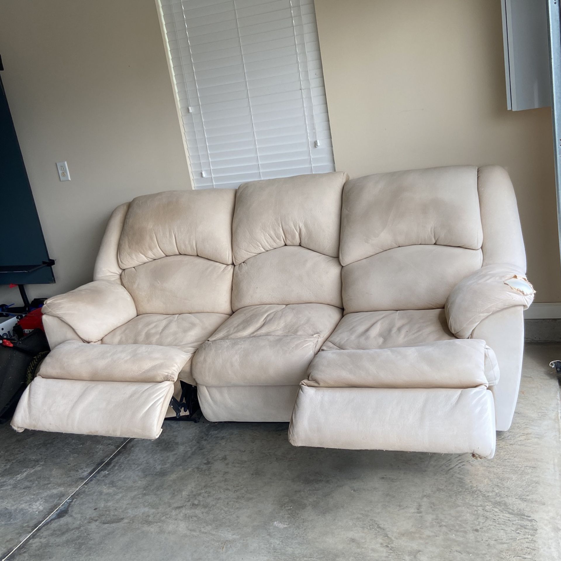 Reclined Couch