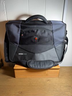 Swiss Gear Wenger Messenger Shoulder Bag Tablet Laptop Briefcase Travel Business