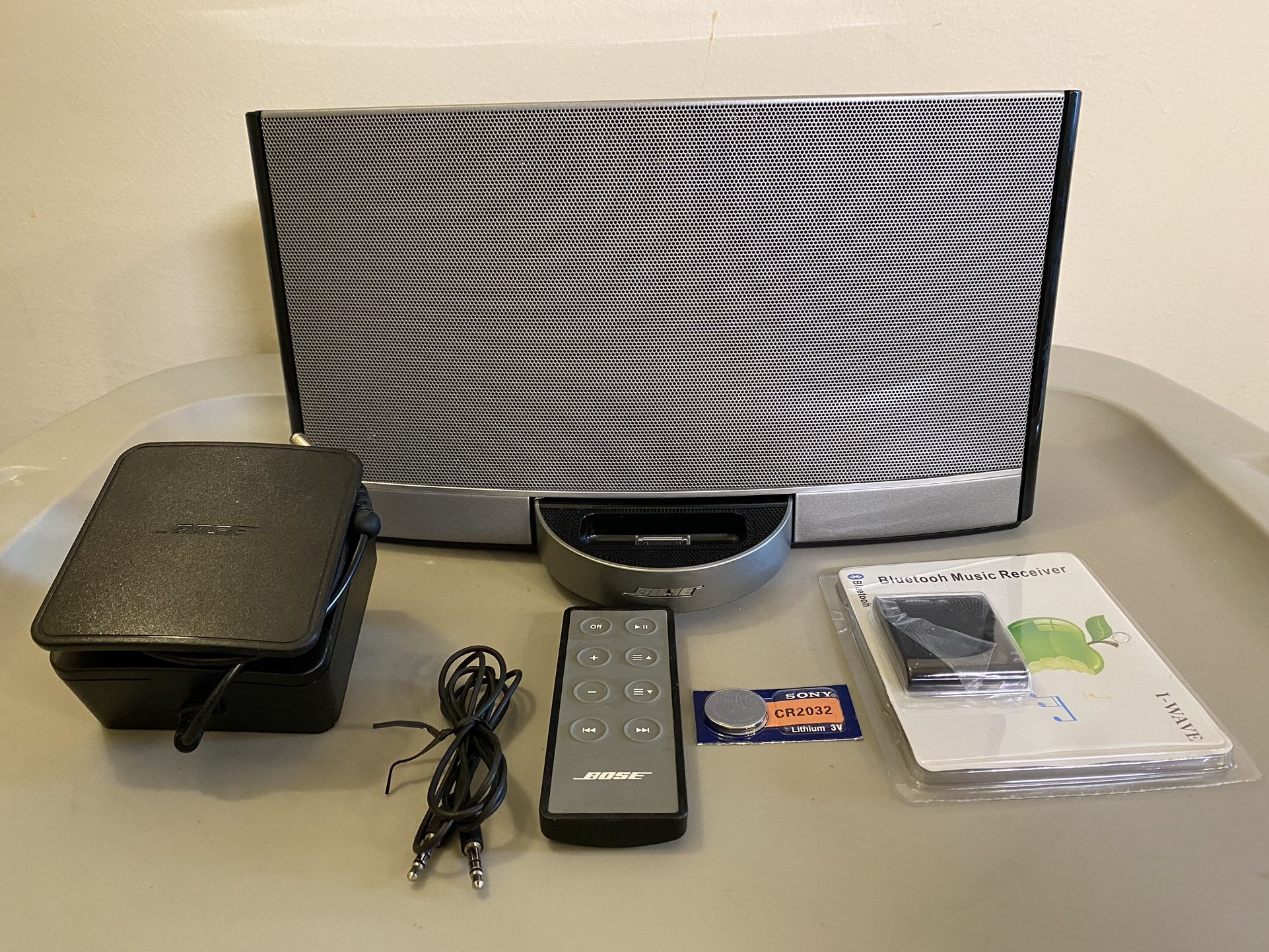 Bose Sounddock Portable Music System Speaker (Bluetooth)