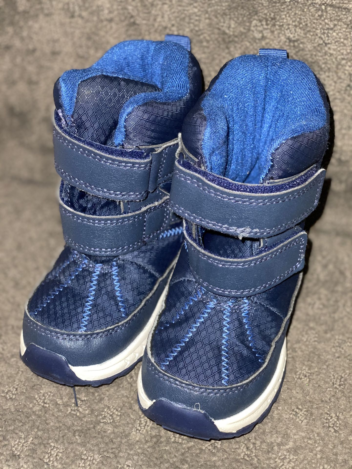 Toddler 7c Snow Boots