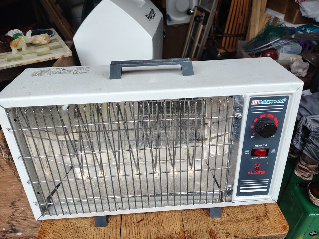 Lakewood Model 530 Electric Space Heater