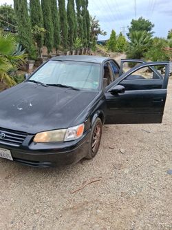 Toyota camrry 2000