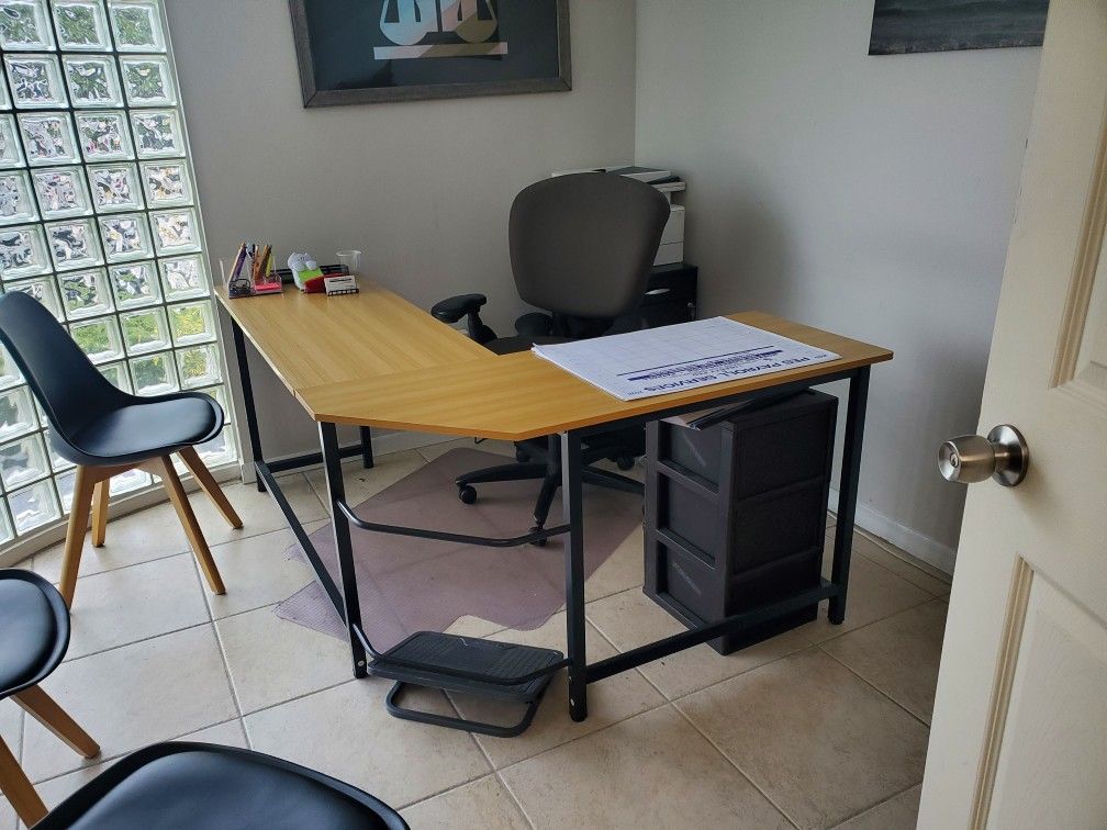 Desk